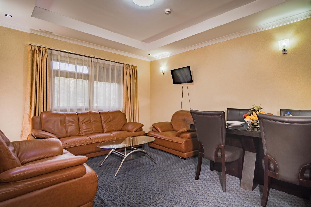 קיגאלי Hill View Hotel & Apartments מראה חיצוני תמונה